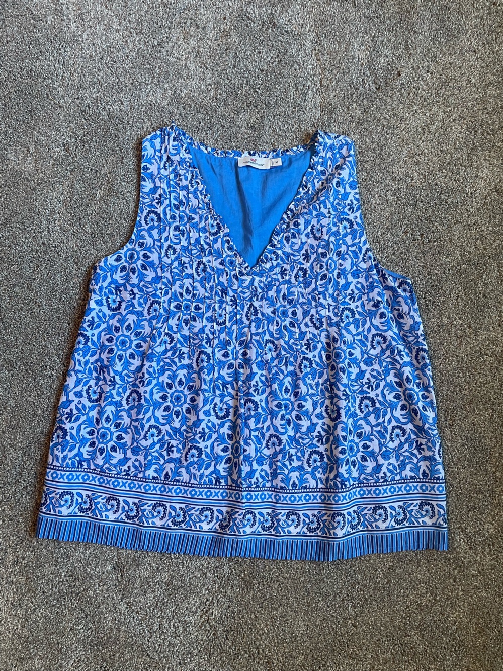 Vineyard Vines Scarf Print Pintuck Sleeveless Blue Blouse Medium